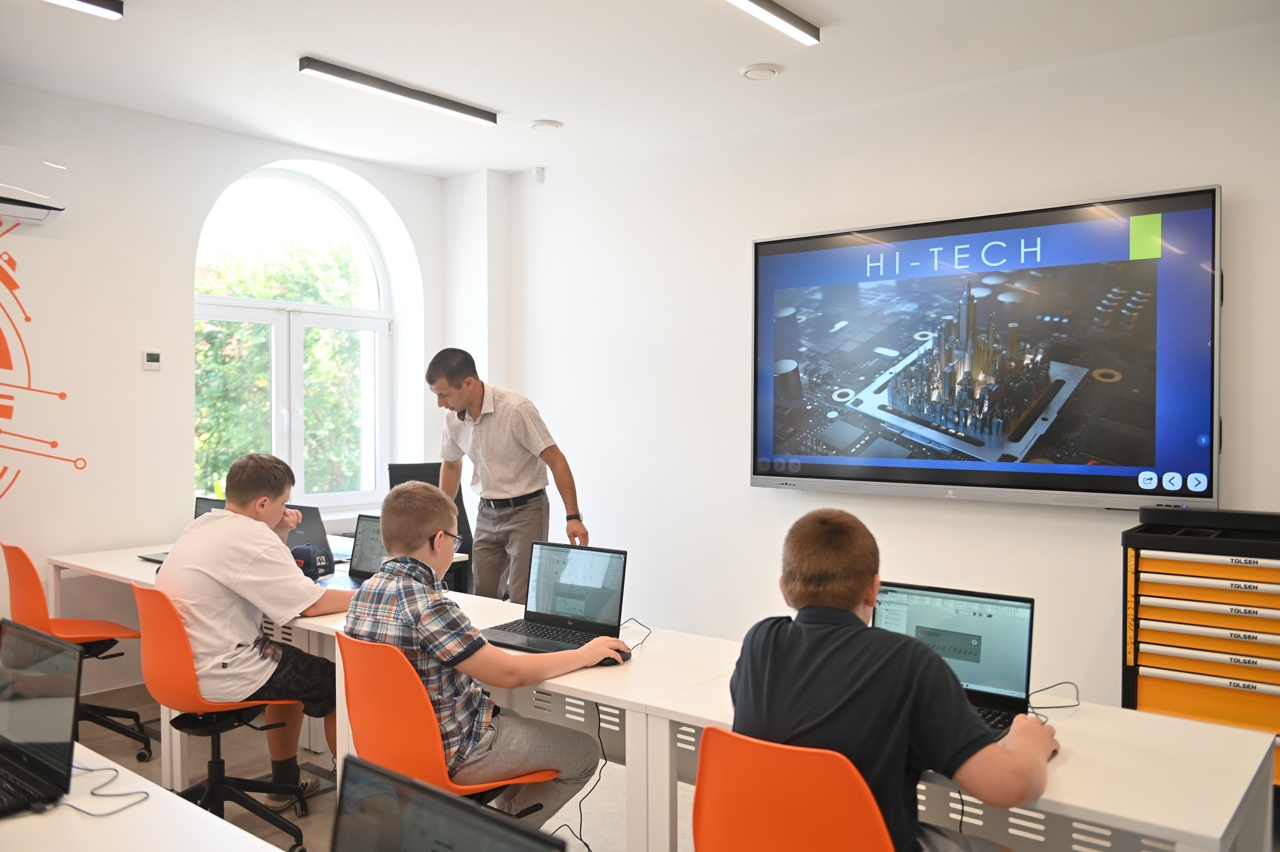 jBUGN17tZymD7-NccN4Bq0e0hoX4U-ogaGWUg-2c_65Slo9pQgHbuKbRM4LiBSf4pPoSqr6104b1HxbpOirrz2d9